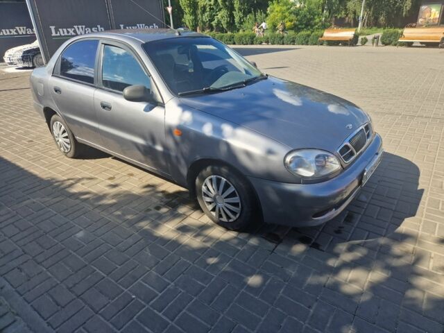 Серый Дэу Сенс, объемом двигателя 1.5 л и пробегом 2 тыс. км за 3000 $, фото 1 на Automoto.ua