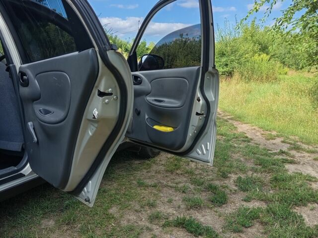 Сірий Деу Сенс, об'ємом двигуна 1.5 л та пробігом 216 тис. км за 2350 $, фото 6 на Automoto.ua