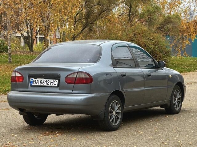 Сірий Деу Сенс, об'ємом двигуна 1.6 л та пробігом 240 тис. км за 2700 $, фото 3 на Automoto.ua