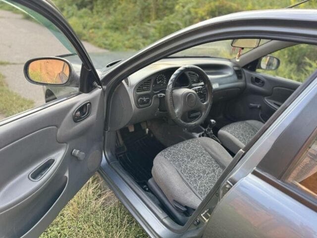 Сірий Деу Сенс, об'ємом двигуна 1.6 л та пробігом 205 тис. км за 2250 $, фото 17 на Automoto.ua