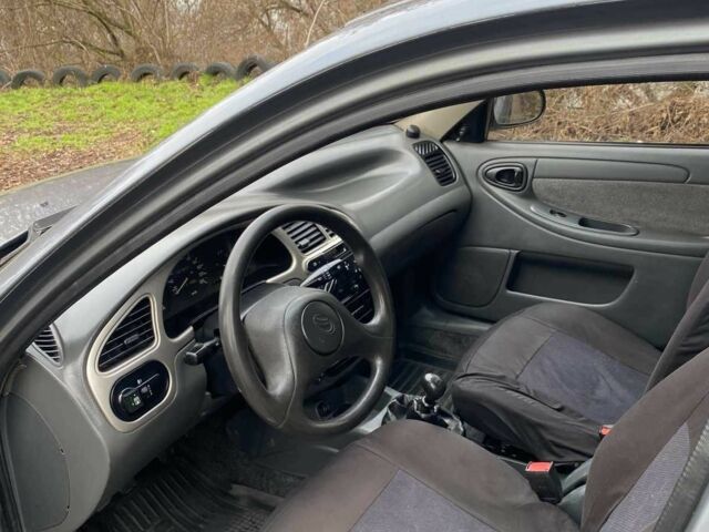 Серый Дэу Сенс, объемом двигателя 1.3 л и пробегом 200 тыс. км за 1600 $, фото 9 на Automoto.ua