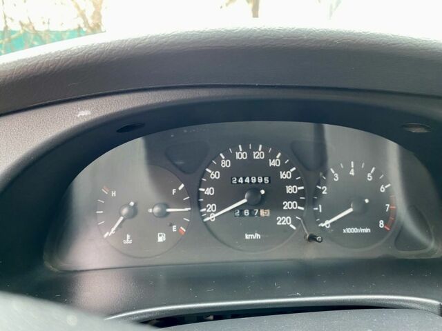 Серый Дэу Сенс, объемом двигателя 1.6 л и пробегом 244 тыс. км за 2200 $, фото 4 на Automoto.ua