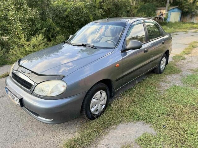 Сірий Деу Сенс, об'ємом двигуна 1.6 л та пробігом 205 тис. км за 2250 $, фото 1 на Automoto.ua