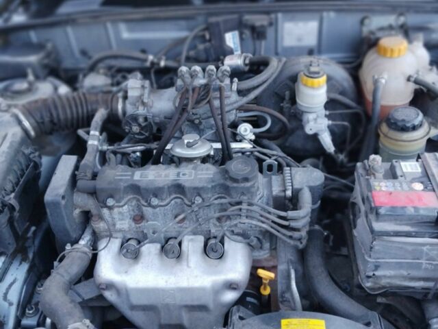 Сірий Деу Сенс, об'ємом двигуна 1.5 л та пробігом 33 тис. км за 5200 $, фото 4 на Automoto.ua