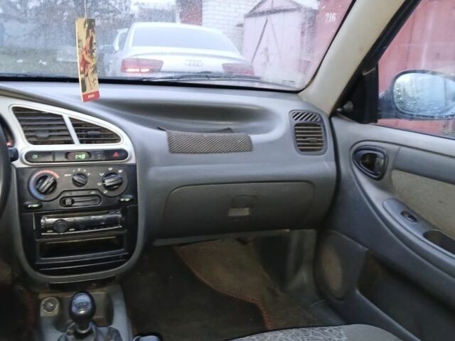 Серый Дэу Сенс, объемом двигателя 1.3 л и пробегом 244 тыс. км за 850 $, фото 3 на Automoto.ua