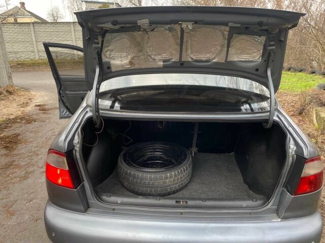 Серый Дэу Сенс, объемом двигателя 1.3 л и пробегом 200 тыс. км за 1600 $, фото 11 на Automoto.ua