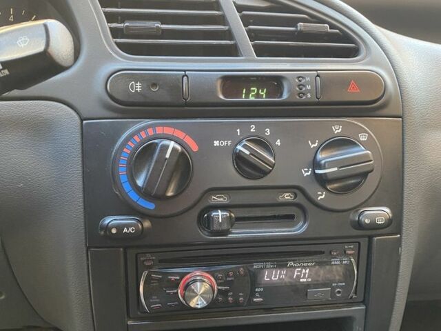 Деу Сенс 2010 у Ирпене на Automoto.ua Сірий Деу Сенс, об'ємом двигуна 0 л та пробігом 147 тис. км за 2750 $, фото 10 на Automoto.ua