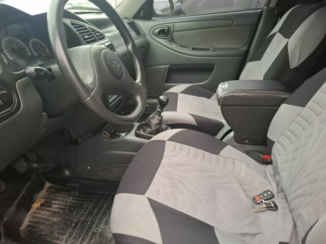 Сірий Деу Сенс, об'ємом двигуна 1.5 л та пробігом 190 тис. км за 1999 $, фото 6 на Automoto.ua