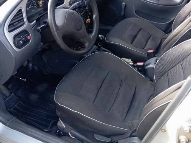 Серый Дэу Сенс, объемом двигателя 1.3 л и пробегом 195 тыс. км за 2100 $, фото 2 на Automoto.ua