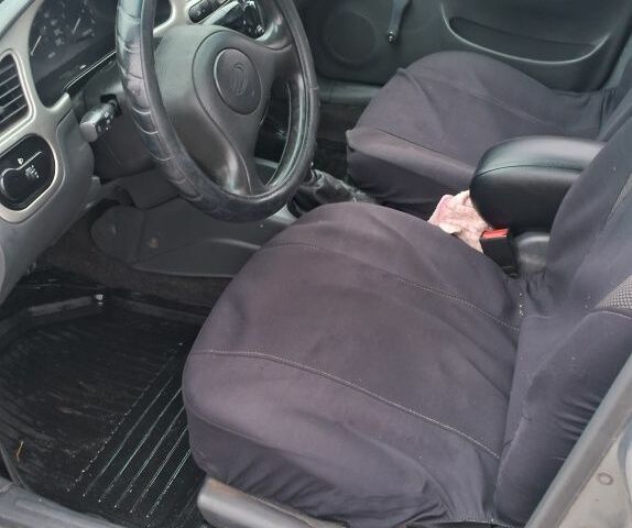 Сірий Деу Сенс, об'ємом двигуна 1.5 л та пробігом 500 тис. км за 750 $, фото 7 на Automoto.ua