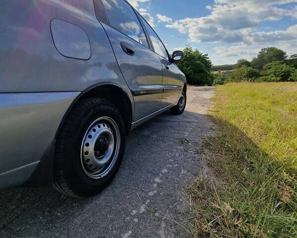 Сірий Деу Сенс, об'ємом двигуна 1.4 л та пробігом 81 тис. км за 3850 $, фото 1 на Automoto.ua