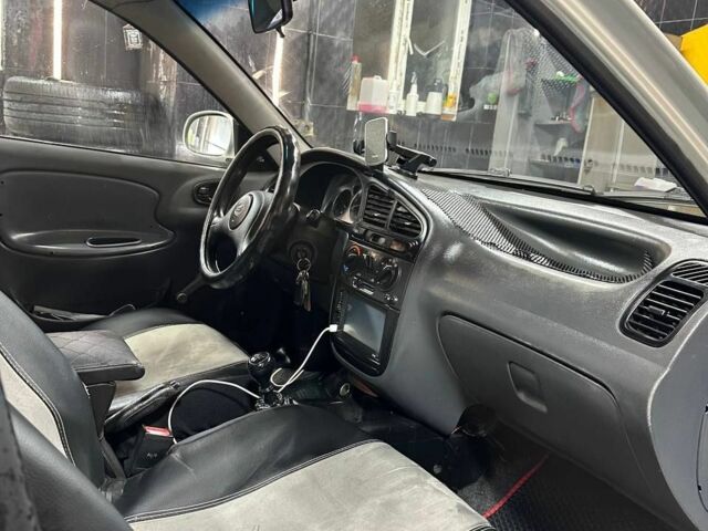 Серый Дэу Сенс, объемом двигателя 1.6 л и пробегом 270 тыс. км за 1700 $, фото 13 на Automoto.ua