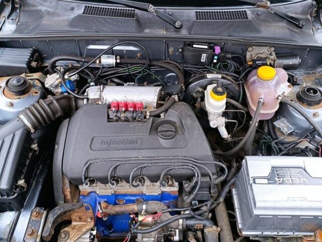 Серый Дэу Сенс, объемом двигателя 1 л и пробегом 161 тыс. км за 1850 $, фото 2 на Automoto.ua