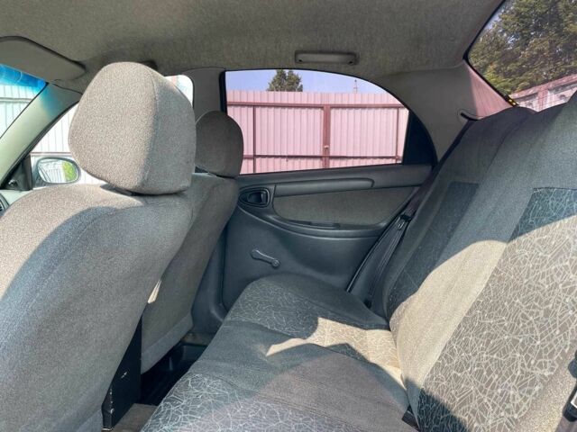 Сірий Деу Сенс, об'ємом двигуна 1.6 л та пробігом 193 тис. км за 1890 $, фото 11 на Automoto.ua