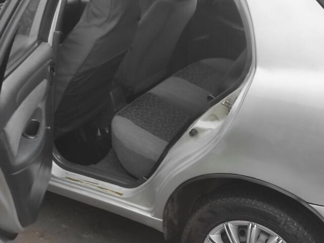 Сірий Деу Сенс, об'ємом двигуна 1.5 л та пробігом 156 тис. км за 1950 $, фото 15 на Automoto.ua