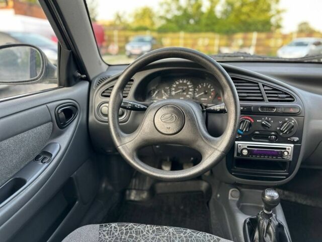 Серый Дэу Сенс, объемом двигателя 1.5 л и пробегом 30 тыс. км за 3799 $, фото 3 на Automoto.ua