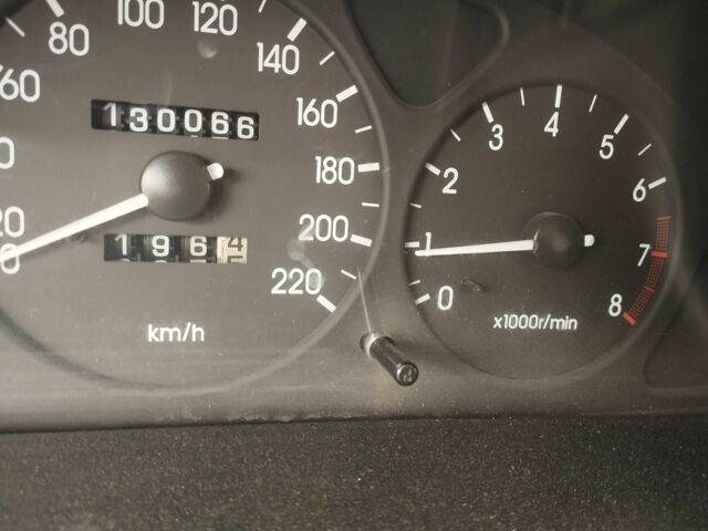 Серый Дэу Сенс, объемом двигателя 1.5 л и пробегом 132 тыс. км за 2300 $, фото 1 на Automoto.ua