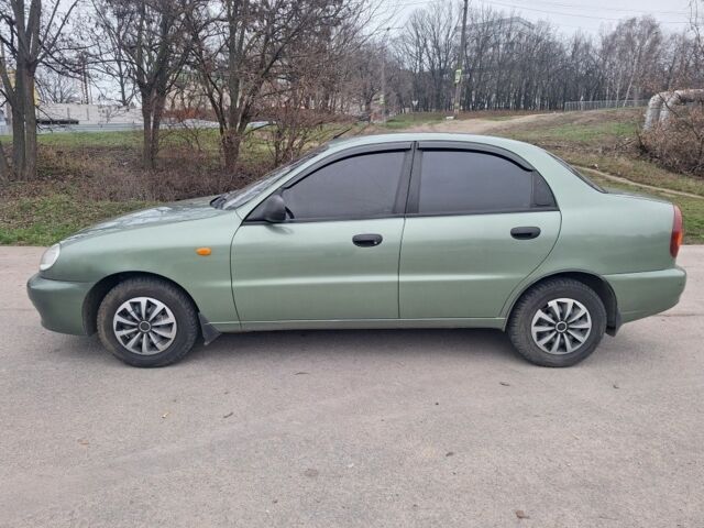 Серый Дэу Сенс, объемом двигателя 1.3 л и пробегом 191 тыс. км за 2200 $, фото 1 на Automoto.ua