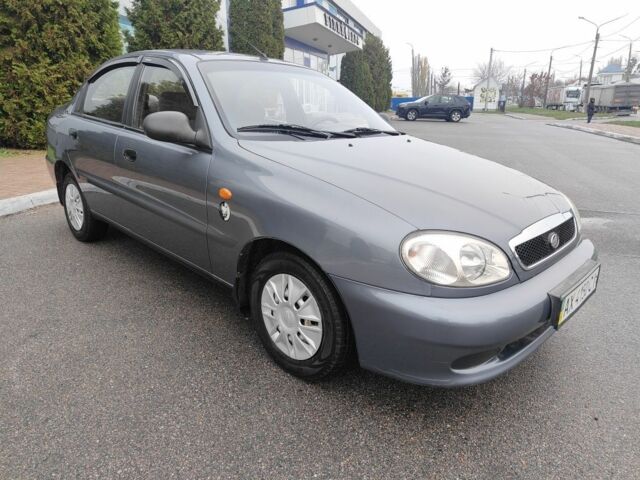 Серый Дэу Сенс, объемом двигателя 1.5 л и пробегом 220 тыс. км за 2900 $, фото 1 на Automoto.ua