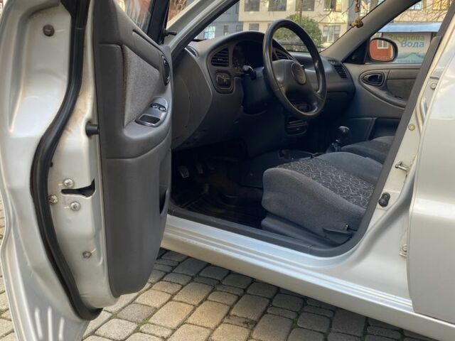 Деу Сенс 2010 у Ирпене на Automoto.ua Сірий Деу Сенс, об'ємом двигуна 0 л та пробігом 147 тис. км за 2750 $, фото 7 на Automoto.ua