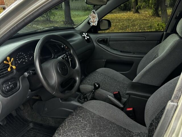 Сірий Деу Сенс, об'ємом двигуна 1.5 л та пробігом 170 тис. км за 3800 $, фото 9 на Automoto.ua