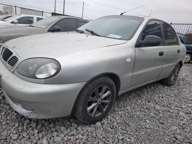 Сірий Деу Сенс, об'ємом двигуна 1.5 л та пробігом 190 тис. км за 1999 $, фото 3 на Automoto.ua