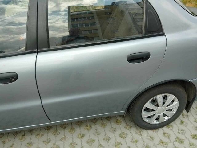 Серый Дэу Сенс, объемом двигателя 1.5 л и пробегом 139 тыс. км за 2059 $, фото 7 на Automoto.ua