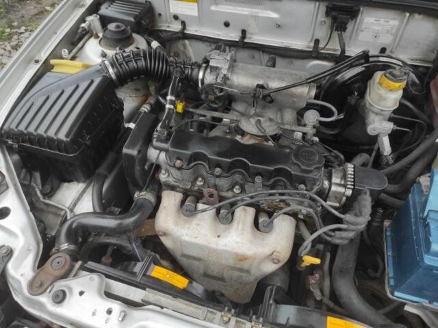 Сірий Деу Сенс, об'ємом двигуна 1.5 л та пробігом 156 тис. км за 1950 $, фото 20 на Automoto.ua