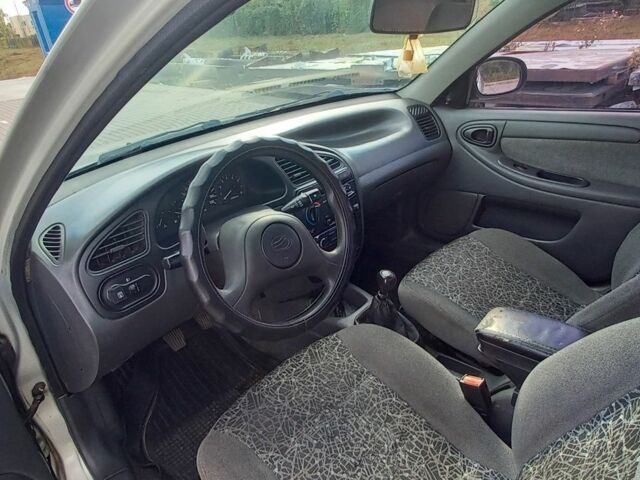 Серый Дэу Сенс, объемом двигателя 1.5 л и пробегом 202 тыс. км за 2150 $, фото 2 на Automoto.ua