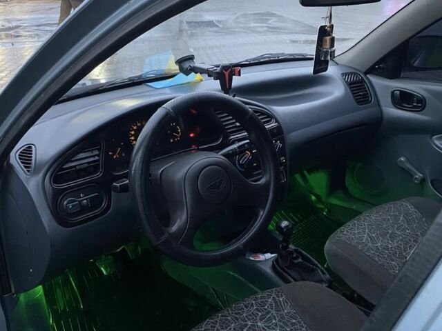 Серый Дэу Сенс, объемом двигателя 1.3 л и пробегом 3 тыс. км за 1699 $, фото 2 на Automoto.ua