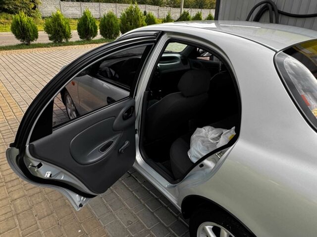 Сірий Деу Сенс, об'ємом двигуна 1.5 л та пробігом 92 тис. км за 3150 $, фото 9 на Automoto.ua