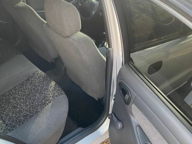 Серый Дэу Сенс, объемом двигателя 1.3 л и пробегом 180 тыс. км за 2950 $, фото 6 на Automoto.ua