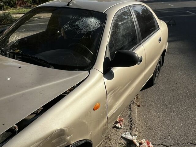 Серый Дэу Сенс, объемом двигателя 1.5 л и пробегом 136 тыс. км за 900 $, фото 3 на Automoto.ua