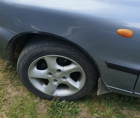 Сірий Деу Сенс, об'ємом двигуна 1.5 л та пробігом 220 тис. км за 2500 $, фото 1 на Automoto.ua