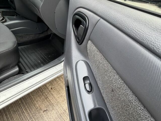 Серый Дэу Сенс, объемом двигателя 1.5 л и пробегом 198 тыс. км за 2999 $, фото 22 на Automoto.ua