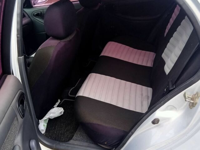 Сірий Деу Сенс, об'ємом двигуна 1.3 л та пробігом 135 тис. км за 1800 $, фото 3 на Automoto.ua