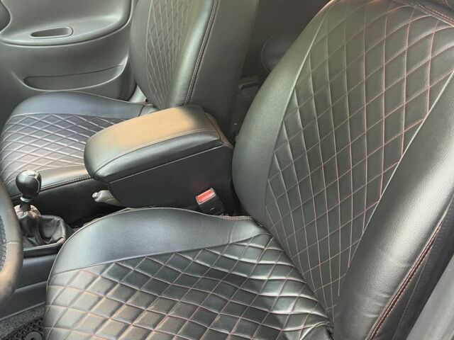 Серый Дэу Сенс, объемом двигателя 1.5 л и пробегом 155 тыс. км за 3300 $, фото 5 на Automoto.ua