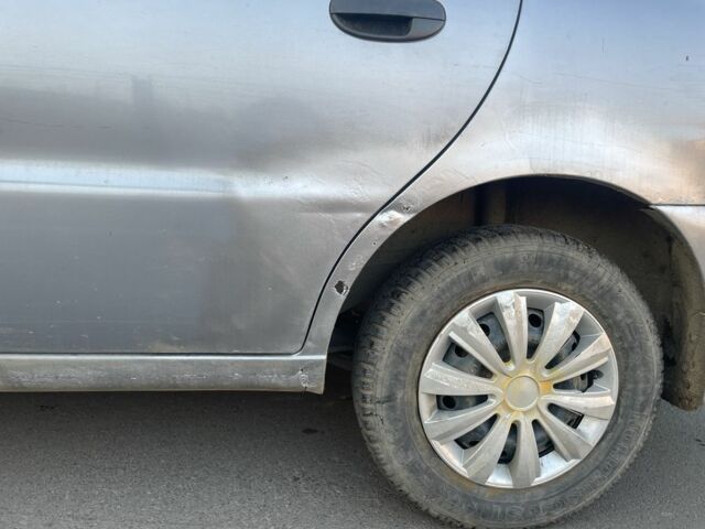 Сірий Деу Сенс, об'ємом двигуна 1.5 л та пробігом 220 тис. км за 1000 $, фото 4 на Automoto.ua