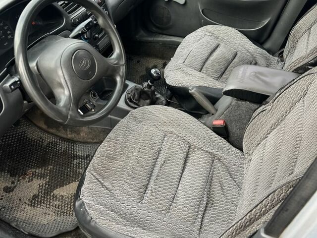 Серый Дэу Сенс, объемом двигателя 1.5 л и пробегом 230 тыс. км за 2199 $, фото 5 на Automoto.ua