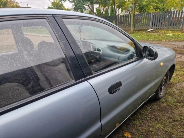 Сірий Деу Сенс, об'ємом двигуна 1.3 л та пробігом 227 тис. км за 2000 $, фото 5 на Automoto.ua