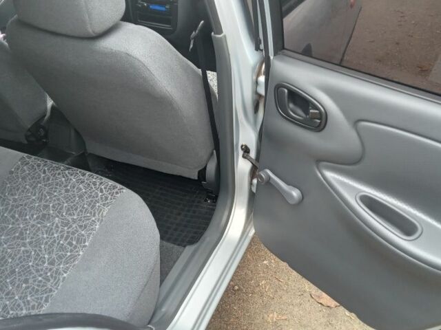 Серый Дэу Сенс, объемом двигателя 1.5 л и пробегом 8 тыс. км за 5000 $, фото 7 на Automoto.ua