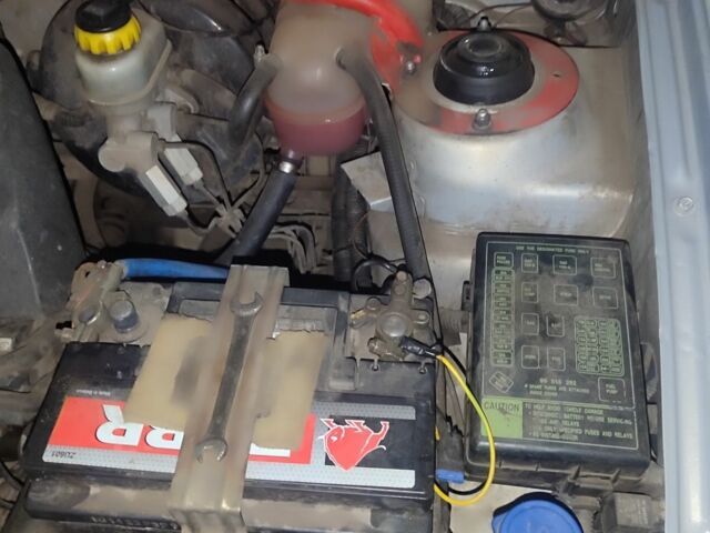 Дэу Сенс 2011 в Кривом Роге на Automoto.ua Серый Дэу Сенс, объемом двигателя 0 л и пробегом 199 тыс. км за 1400 $, фото 10 на Automoto.ua