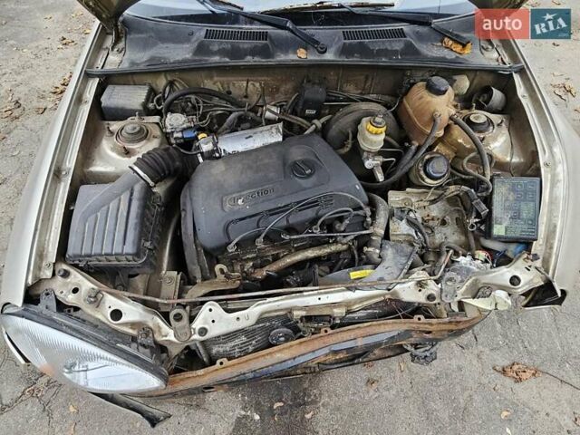 Сірий Деу Сенс, об'ємом двигуна 1.3 л та пробігом 180 тис. км за 1200 $, фото 11 на Automoto.ua