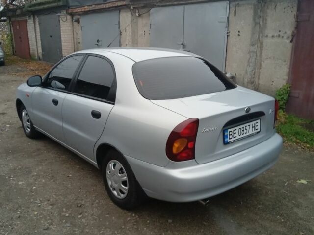 Серый Дэу Сенс, объемом двигателя 1.5 л и пробегом 8 тыс. км за 5000 $, фото 1 на Automoto.ua