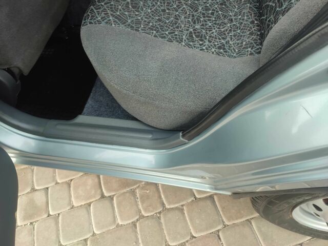 Серый Дэу Сенс, объемом двигателя 1.5 л и пробегом 145 тыс. км за 2890 $, фото 11 на Automoto.ua