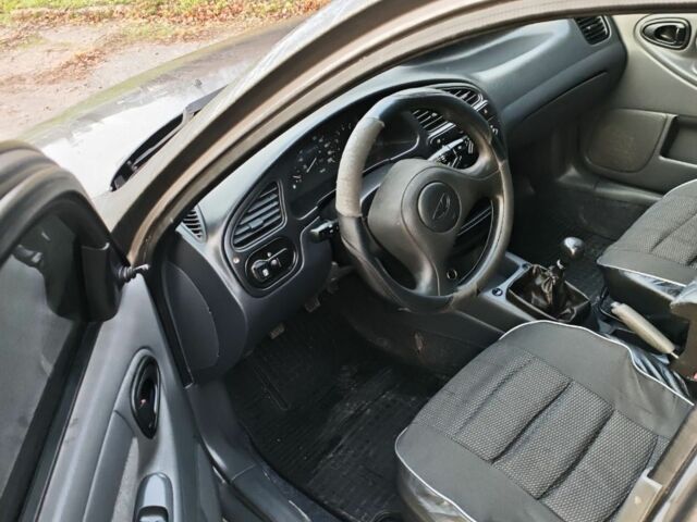 Серый Дэу Сенс, объемом двигателя 1.5 л и пробегом 200 тыс. км за 2650 $, фото 6 на Automoto.ua