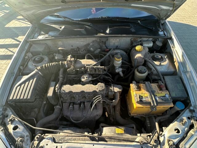 Серый Дэу Сенс, объемом двигателя 1.5 л и пробегом 95 тыс. км за 3299 $, фото 5 на Automoto.ua