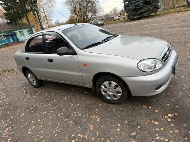 Серый Дэу Сенс, объемом двигателя 1.3 л и пробегом 1000 тыс. км за 2350 $, фото 2 на Automoto.ua