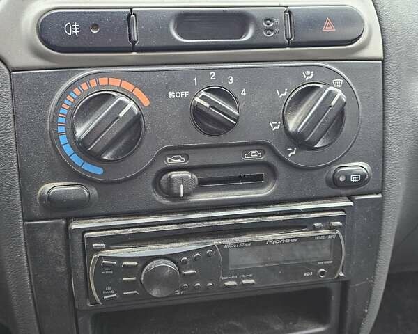 Сірий Деу Сенс, об'ємом двигуна 1.3 л та пробігом 180 тис. км за 1200 $, фото 10 на Automoto.ua