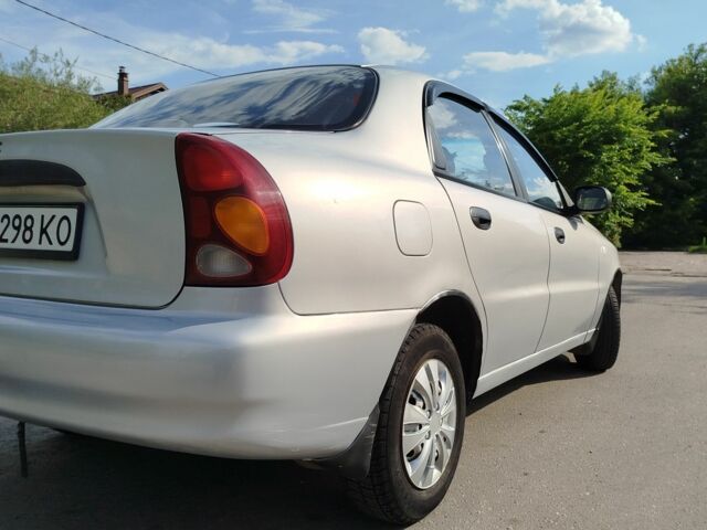 Серый Дэу Сенс, объемом двигателя 1.3 л и пробегом 110 тыс. км за 2500 $, фото 3 на Automoto.ua